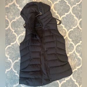 Lululemon Black Hooded Puffer Vest Removable Hood